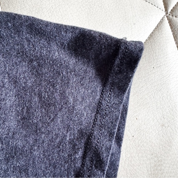 Portage & Main 🇨🇦 • T-Shirt - Picture 2 of 4